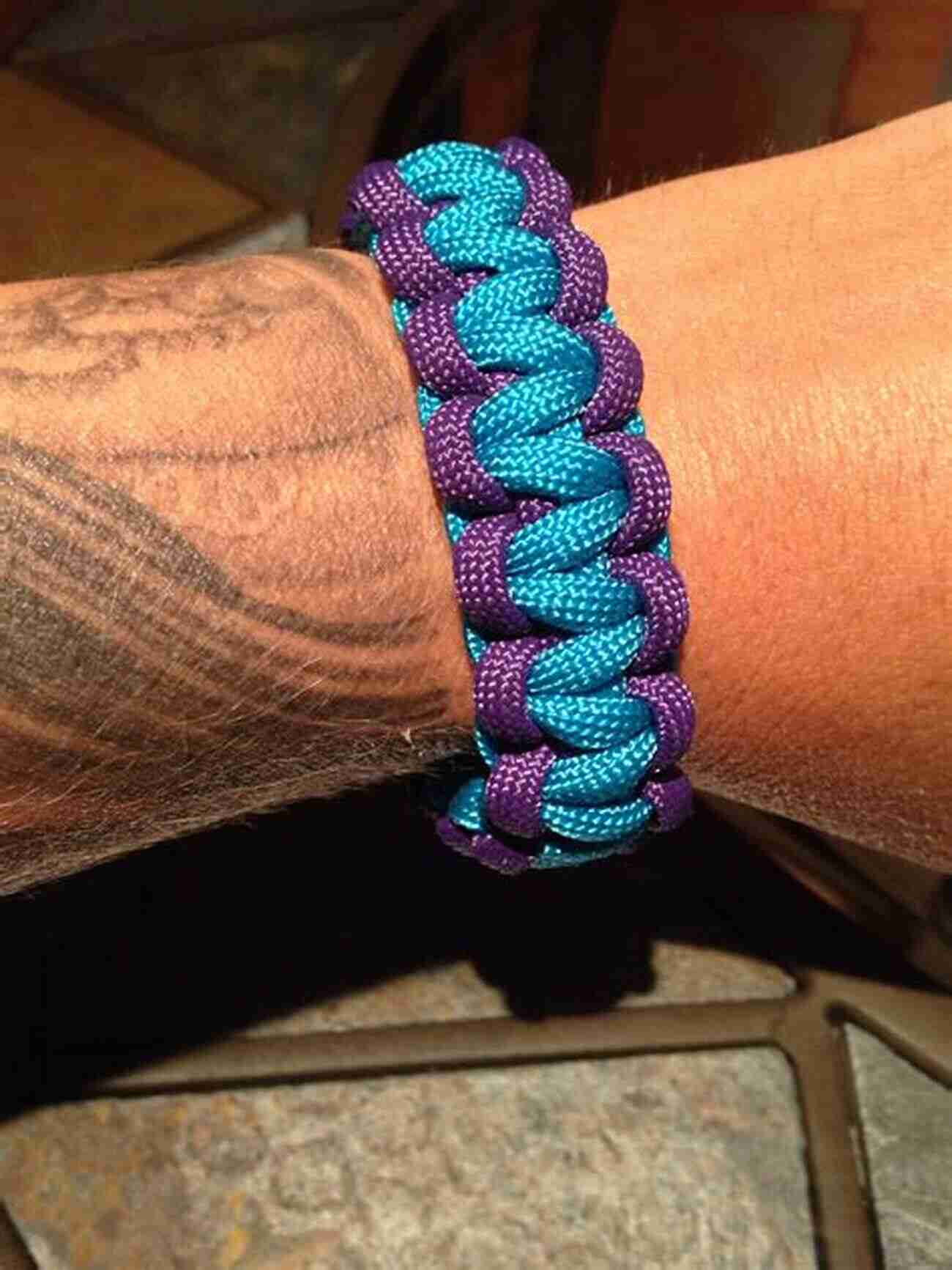 DIY Paracord DIY PARACORD PROJECT: The Ultimate Guide On How To Make Your Own Diy Paracord With Easy Steps To Follow