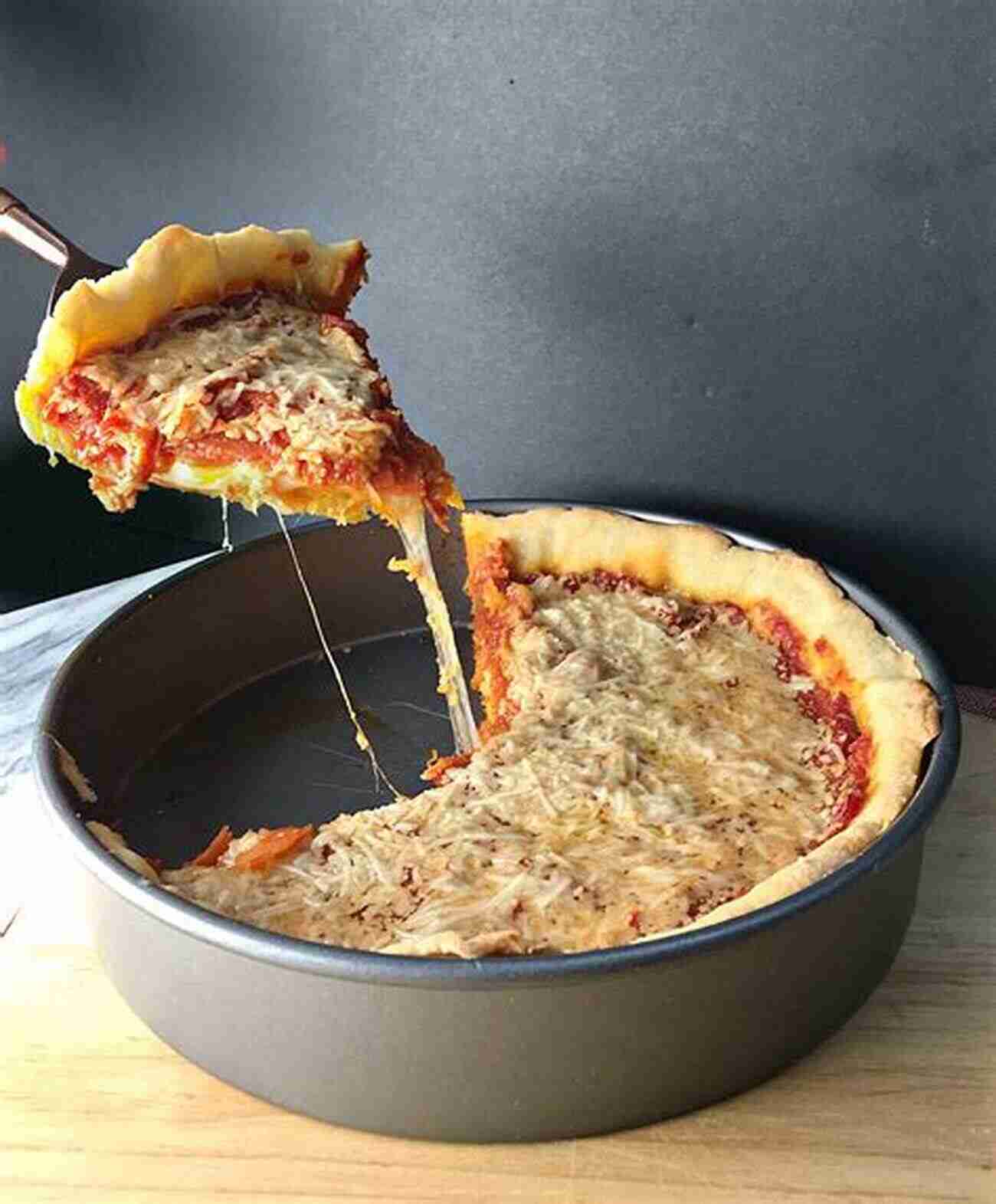 Delicious Deep Dish Pizza Lonely Planet Chicago (Travel Guide)