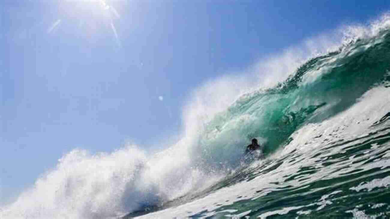 Experience The Thrill Of Riding The Waves And Connecting With Nature Realize Life Surfing For Newbies: You Can Go From Couch Surfer To Surfer Surfer In Just ONE WEEK