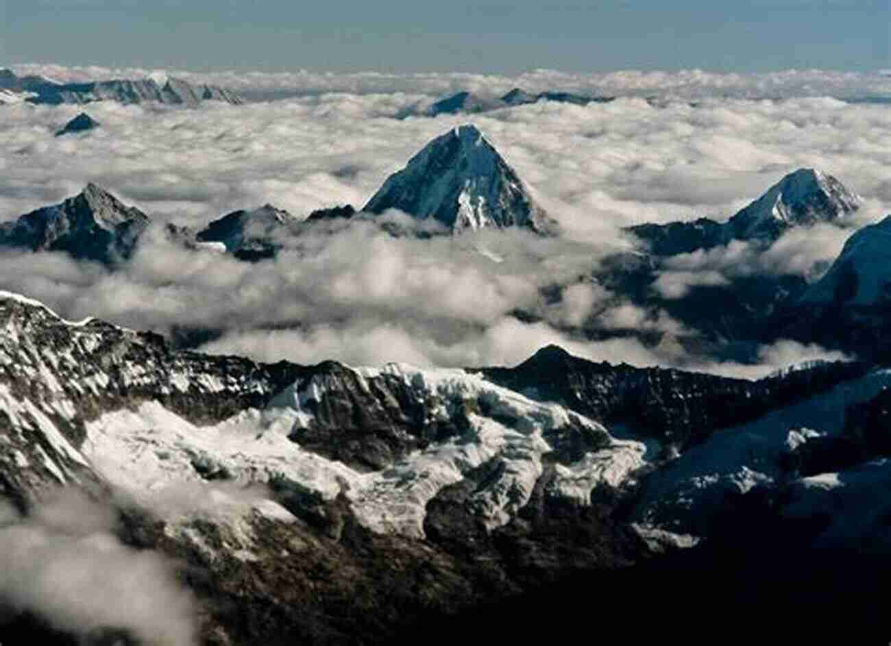 Mount Everest The Roof Of The World TALES OF MOUNT EVEREST : Everything You Need To Know About The Mystery Of The Infamous Mount Everest