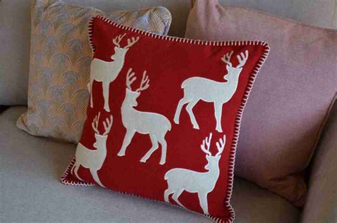 Nordic Inspired Reindeer Cushions 21 Little Christmas Knits Fiona Goble