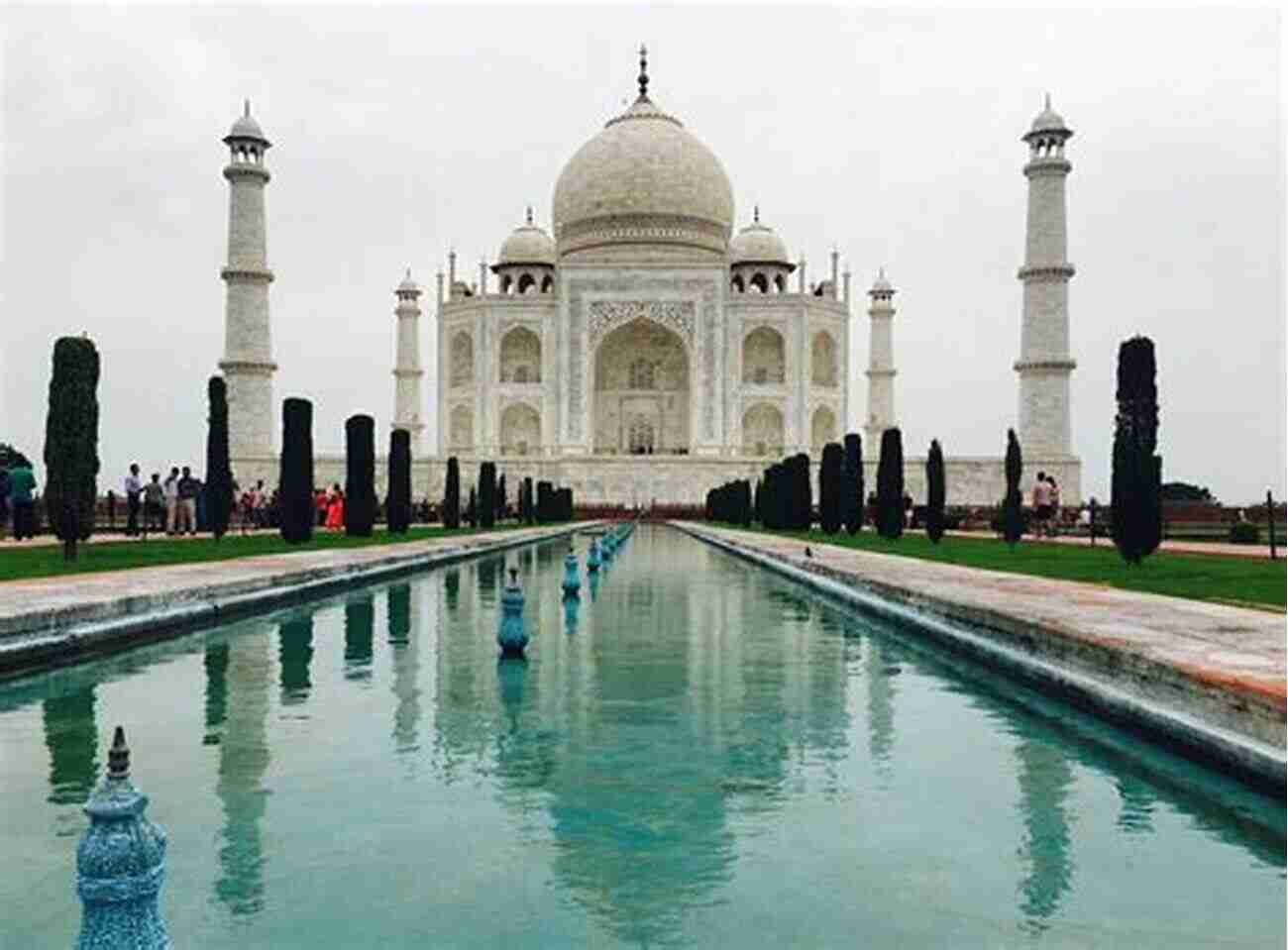 Taj Mahal Agra, India Seattle Washington USA To Machu Picchu Peru: Travel Guide W/ 70 Pictures