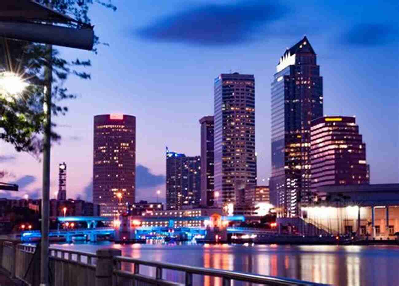 Tampa Skyline Moving To Tampa: The Un Tourist Guide